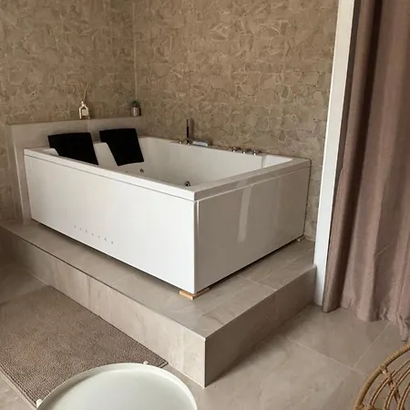 דירה A L Atelier De Jules *